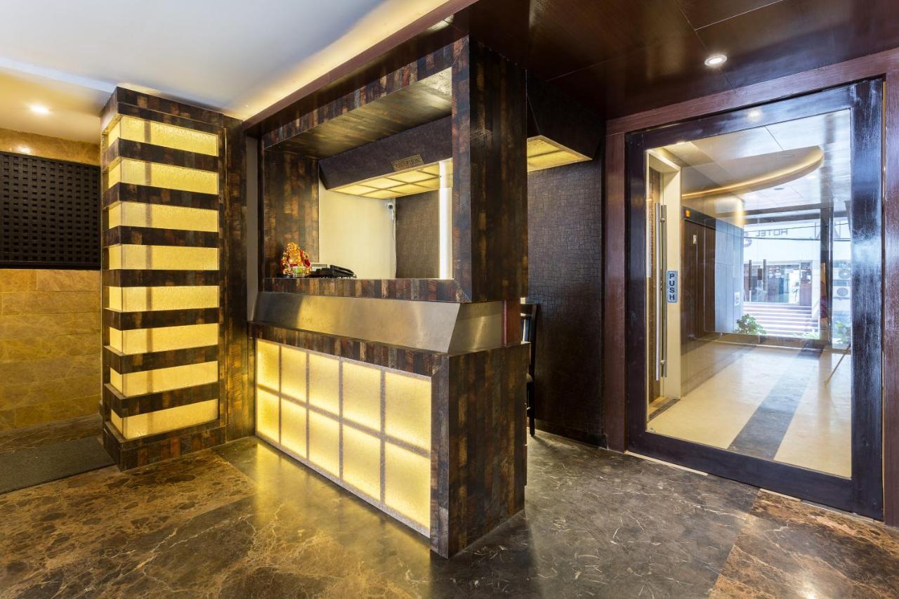 Hotel Treebo Trend Berrys Boutique Madurai Esterno foto