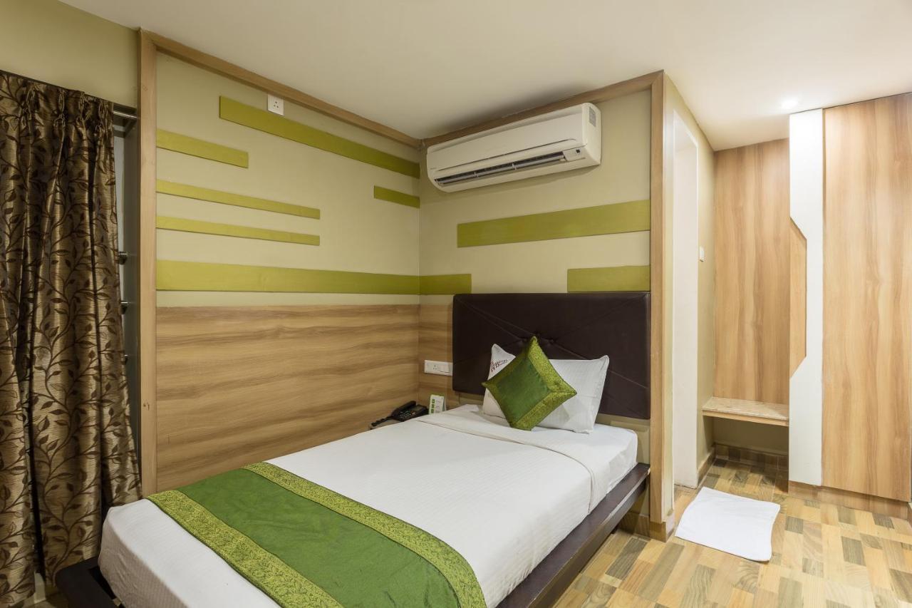 Hotel Treebo Trend Berrys Boutique Madurai Esterno foto